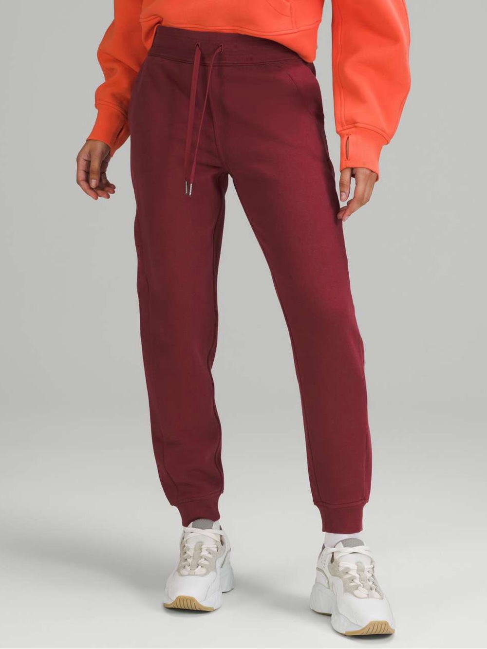 Lululemon Scuba High-Rise Jogger